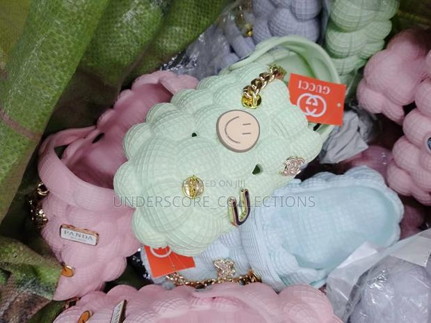 Fancy Antislip Bubble Crocks - thumbnail 8