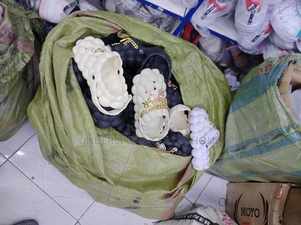 Fancy Antislip Bubble Crocks - thumbnail 11