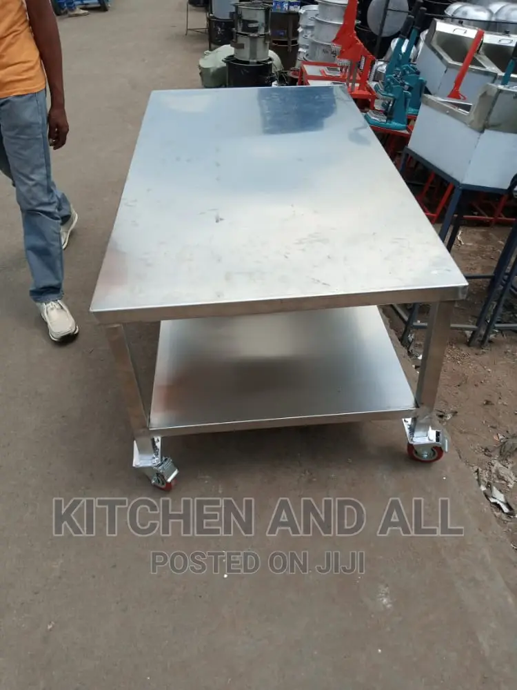 Work Top With Caster Wheels