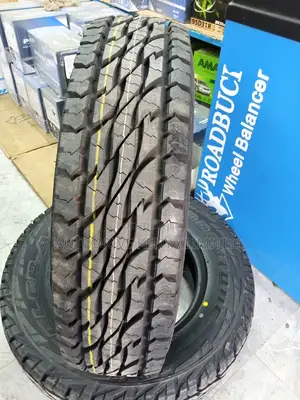 205R16C Bridgestone Dueler All-Terrain