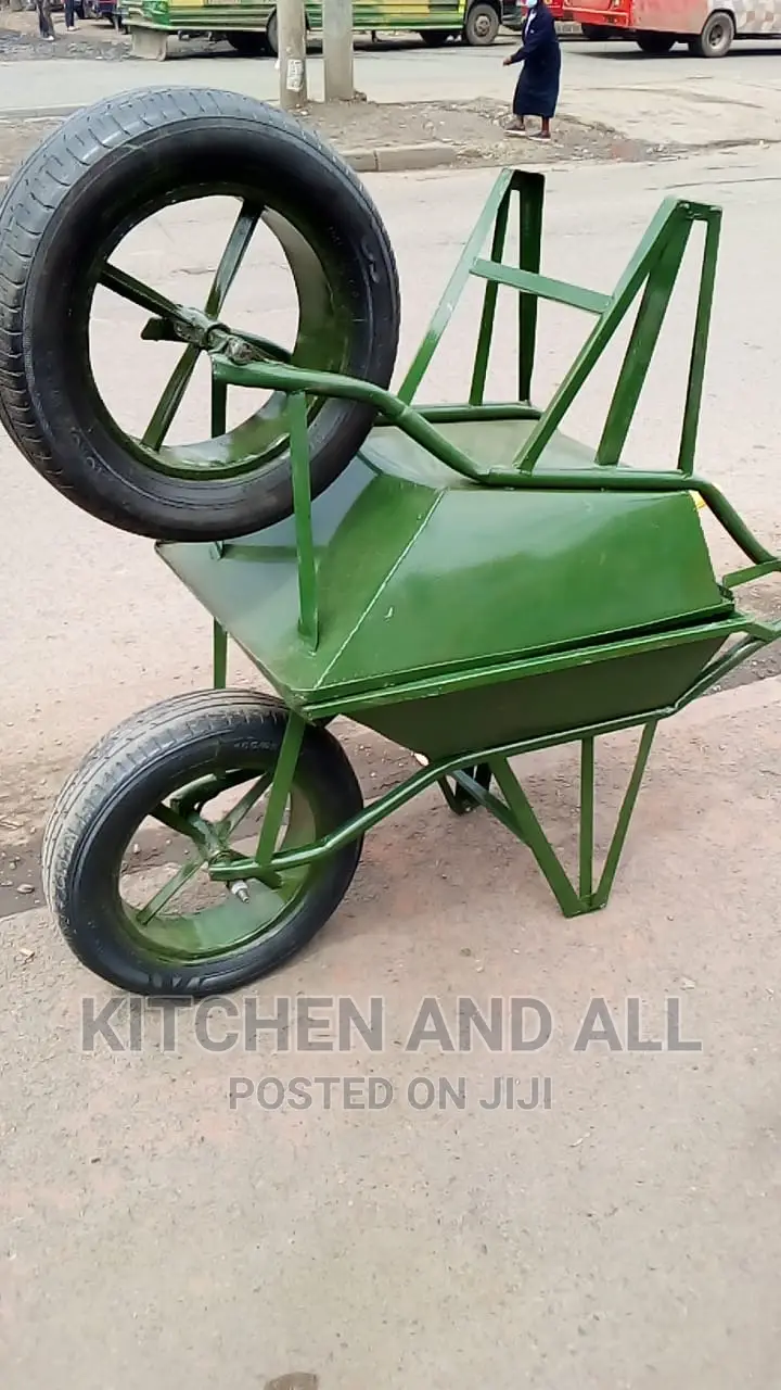 Heavy Duty Wheelbarrow