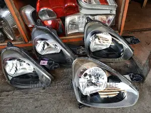 Headlights Daihatsu Mira New Model