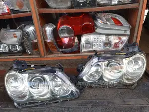 Headlights Mark-X Old Model Zenon Type