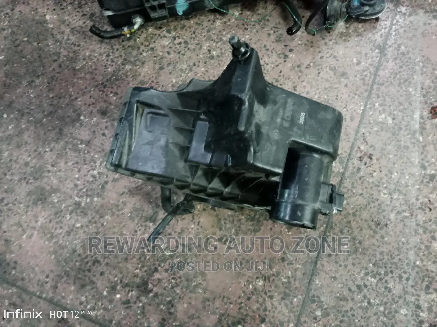 Nissan Wingroad Y12 Air Cleaner