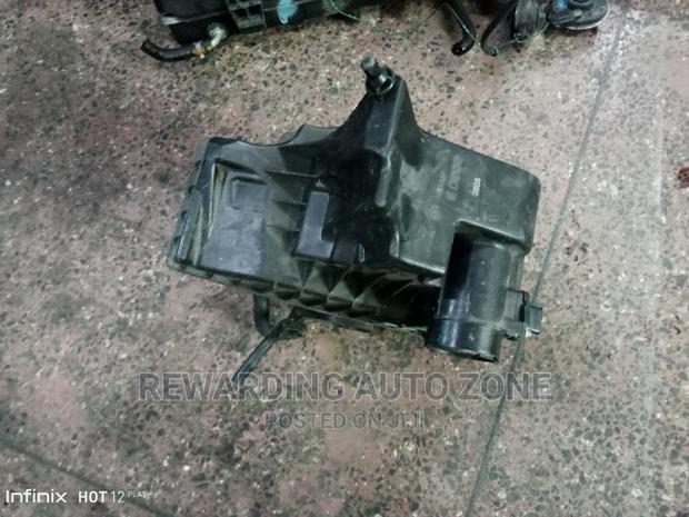 Nissan Wingroad Y12 Air Cleaner