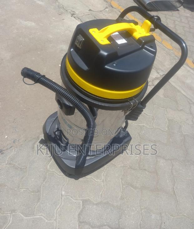 Vacuum Vacuum Cleaner - main view