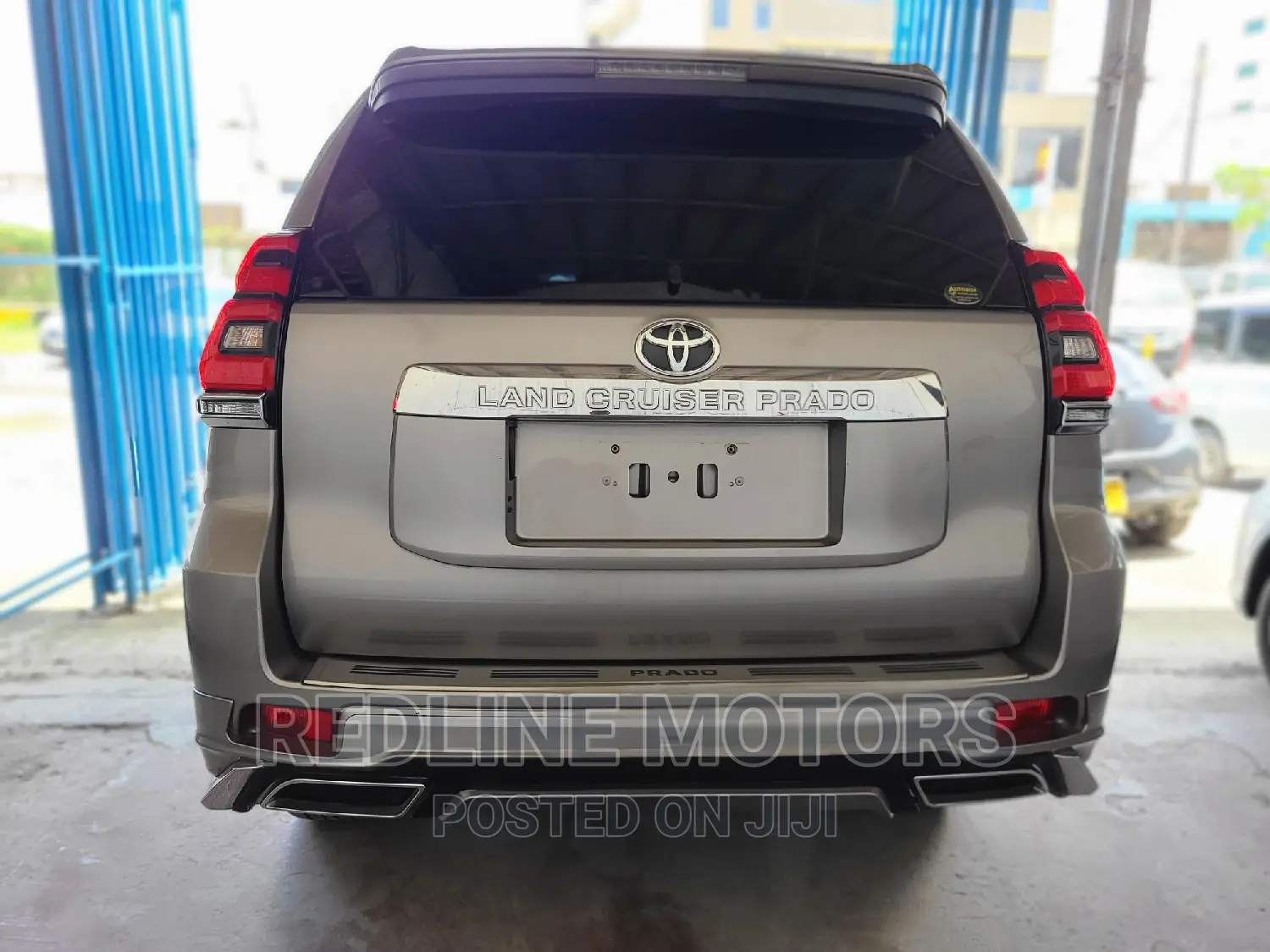 Toyota Land Cruiser Prado 2018 Gray
