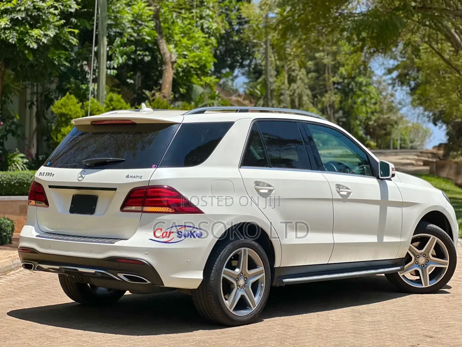 Mercedes-Benz GLE-Class 2016 White