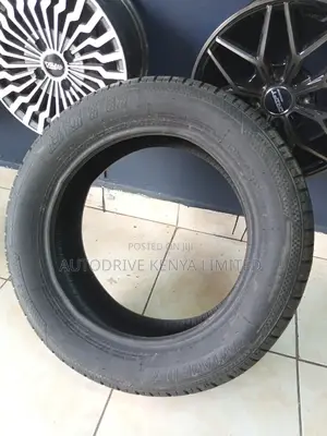 195/60r16 Boto Tyre