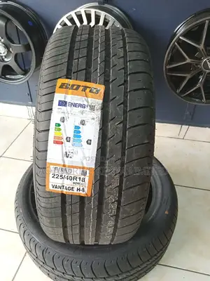 225/40r18 Boto Tyre