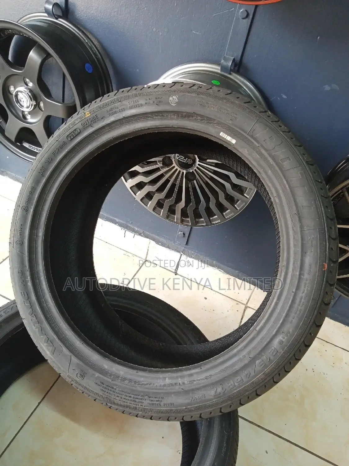 215/45r17 Boto Tyre
