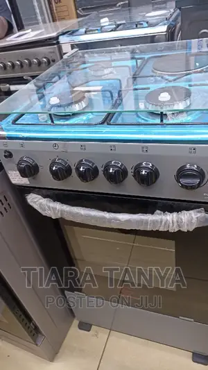 Eurochef 50 by 55 3gas and 1 Electric Cooker