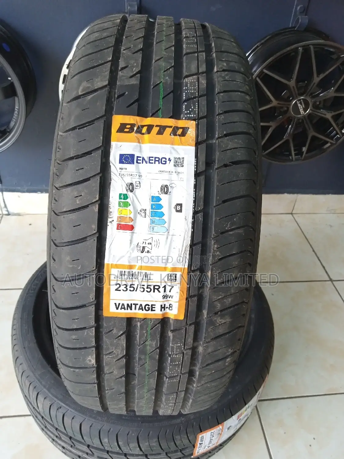 235/55r17 Boto Vantage Tire