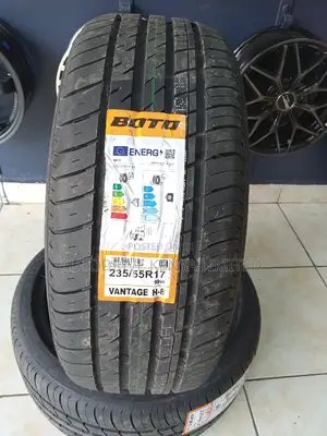 235/55r17 Boto Vantage Tire