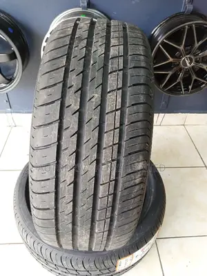 235/55r17 Boto Vantage Tire