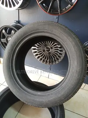 235/55r17 Boto Vantage Tire