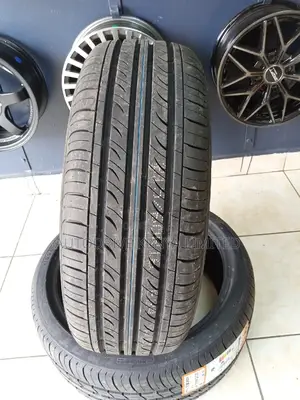 215/60r16 Boto Tyre