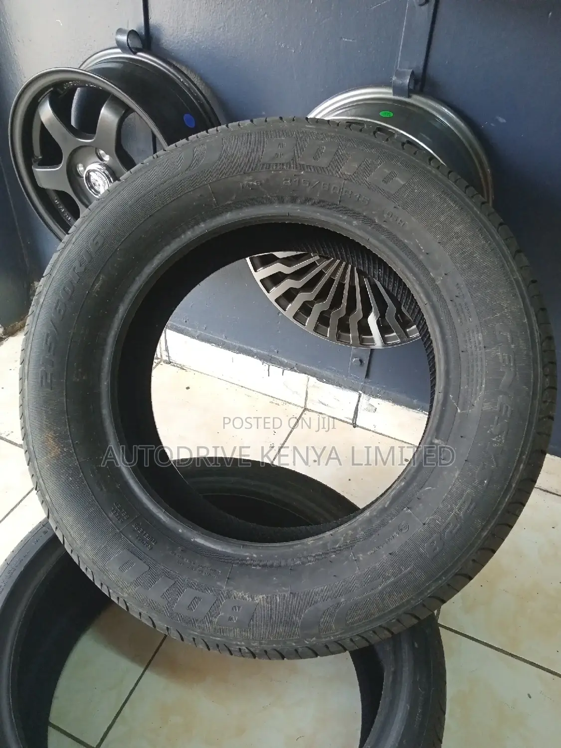 215/60r16 Boto Tyre