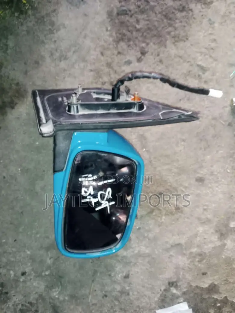 Ist Sidemirror RHS