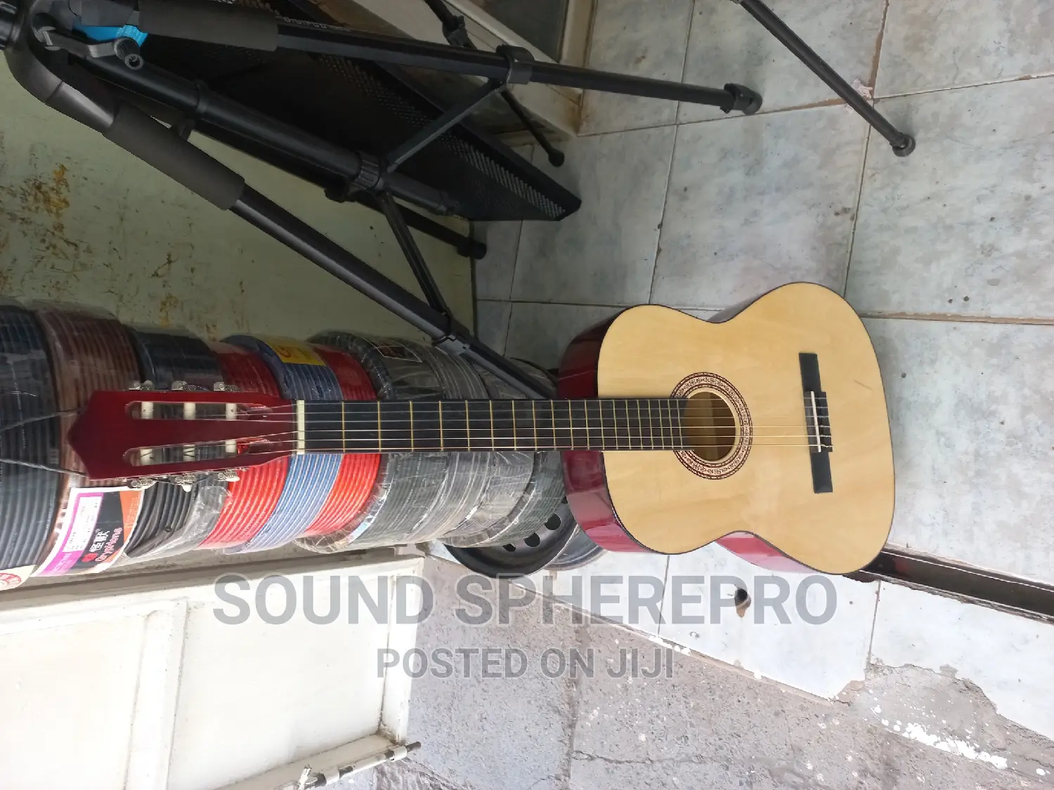 Classical Guitar Size 39