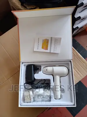 Portable Facial Hair Brushes