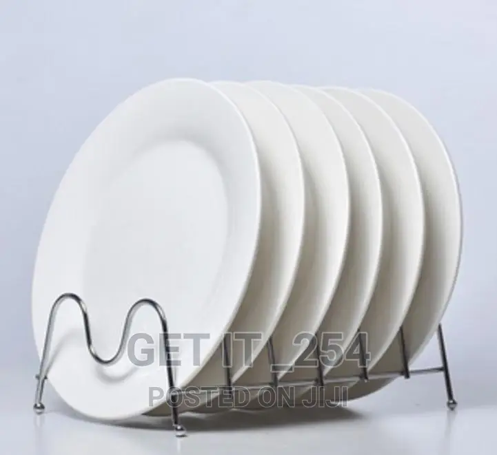 *Ceramic Dinner Plates*
A Set of 6pcs
 *Dinner Plates-