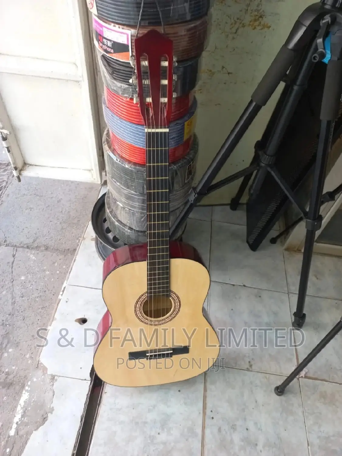 Classical Guitar Size 39
