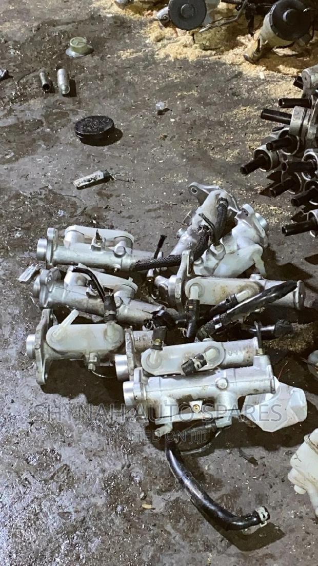 Brake Master Cylinders Nissan Vannette - main view