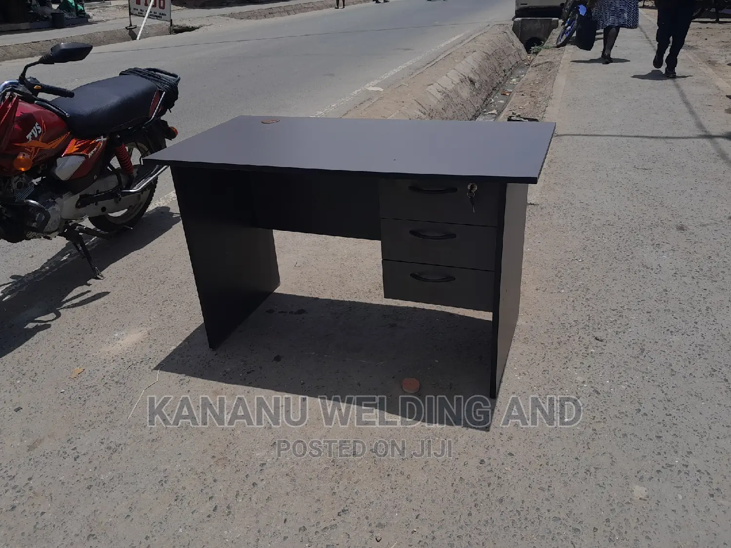 Office Desk