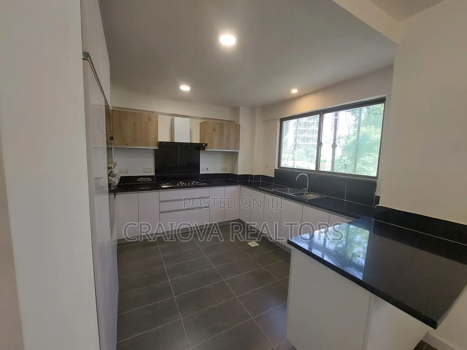 3bdrm Apartment in Kileleshwa for sale