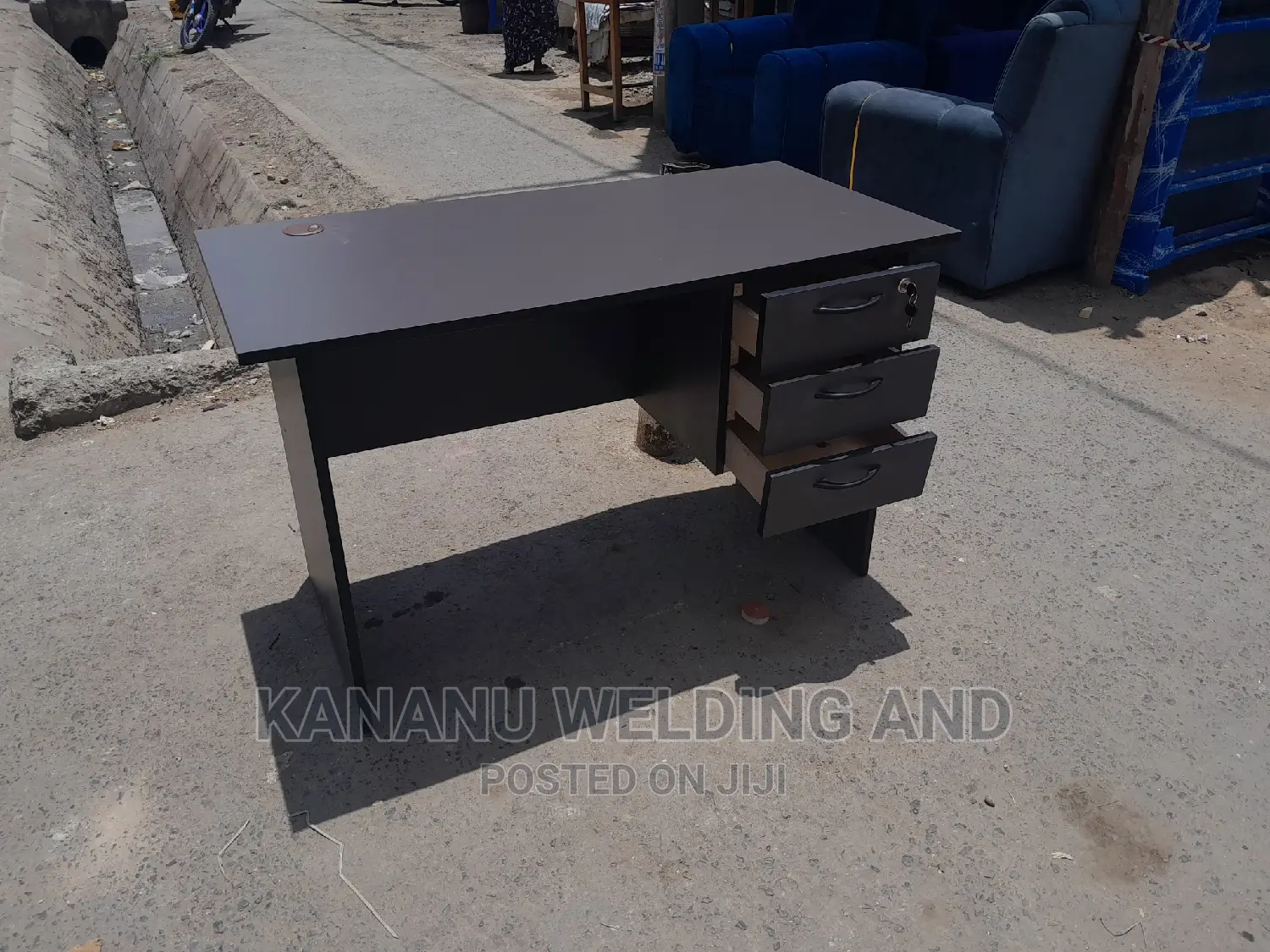 Office Desk