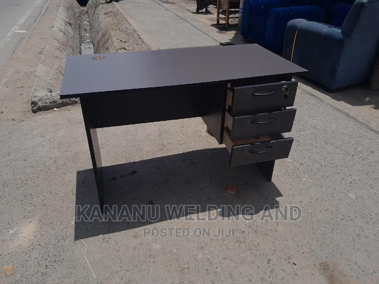 Office Desk