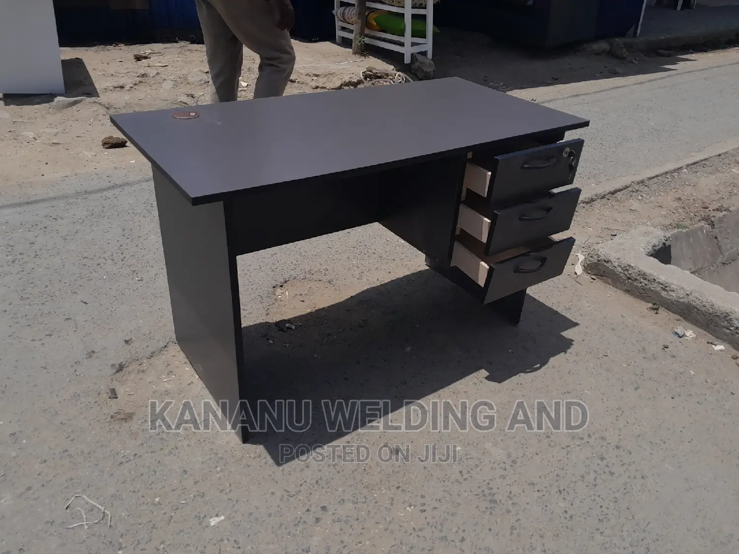 Office Desk