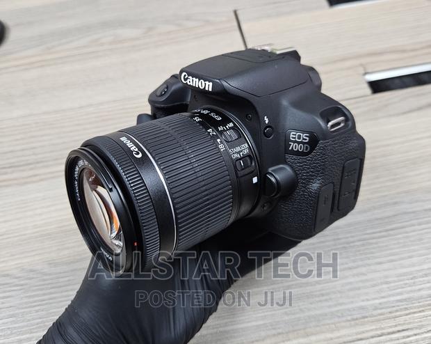 Canon EOS 700D DSLR Camera With 18-55mm Lens , 
16gg Sd