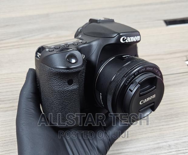 Canon EOS 70D DSLR Camera With 50mm 1.8 Lens - thumbnail 5
