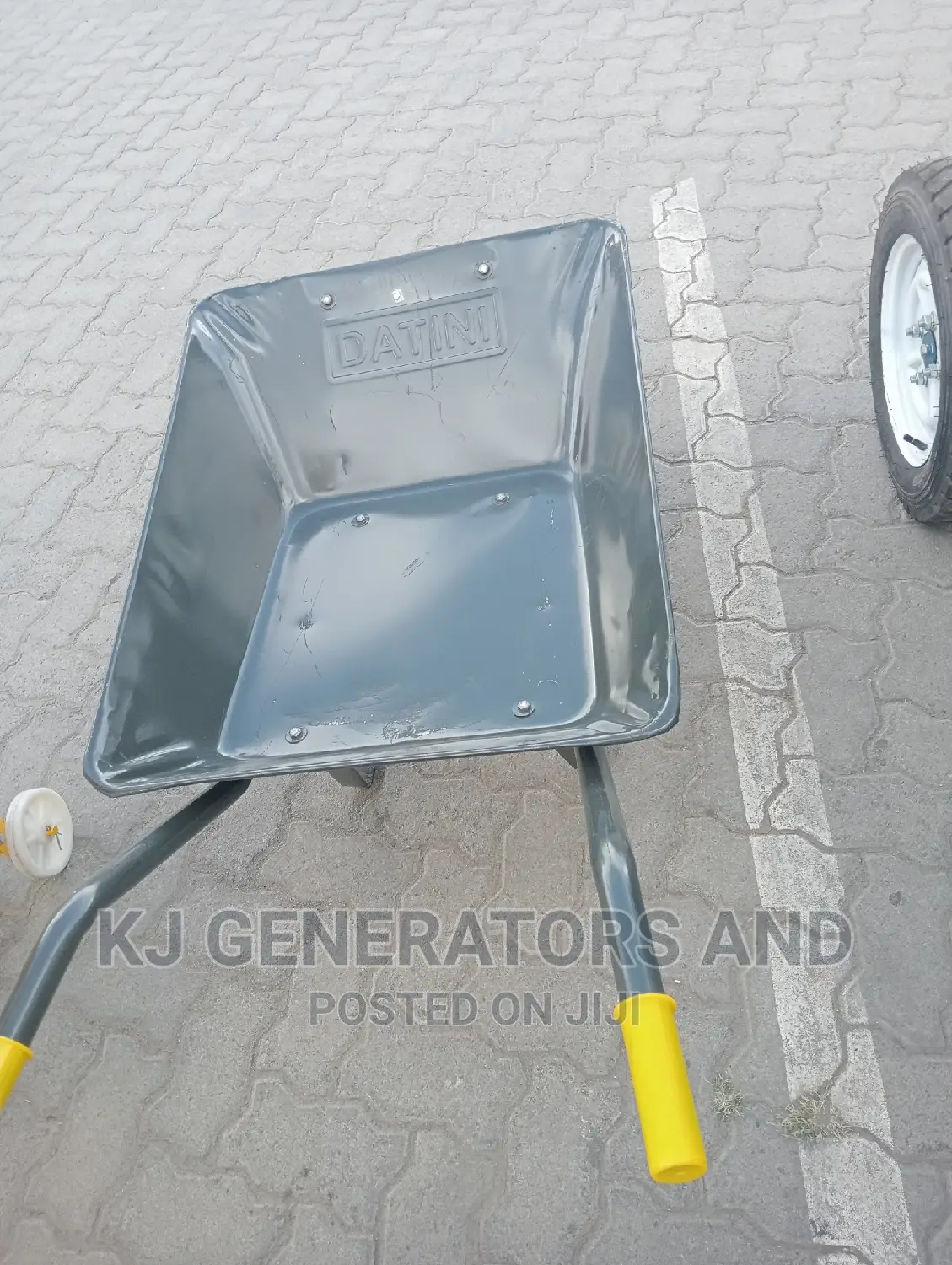 Datini High Quality Wheelbarrow Available