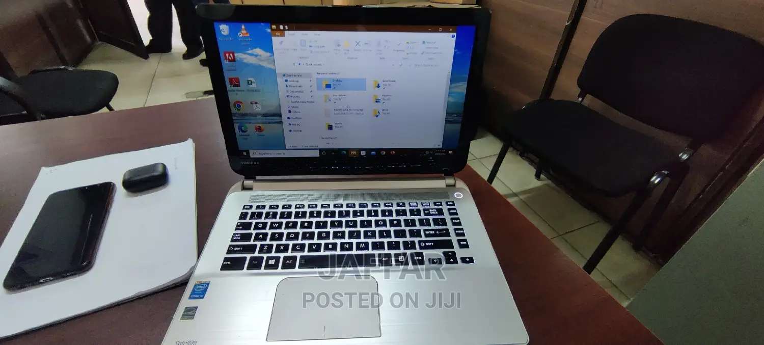 Laptop Toshiba Satellite E45T 6GB Intel Core i5 HDD 750GB