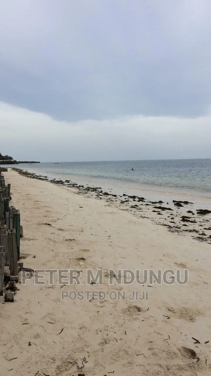 Prime 4.4acres Sandy Beach , Kikambala