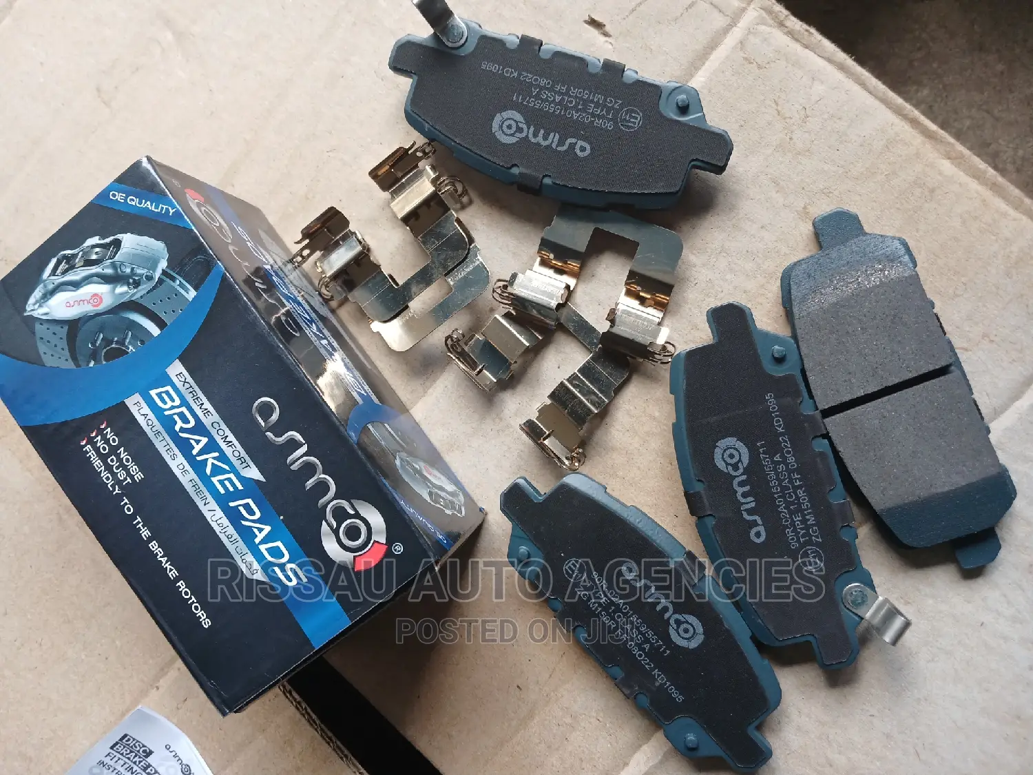 Honda Vezel Rear Asimco Genuine Brake Pads.