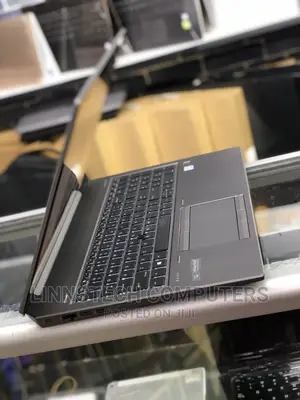 Laptop HP ZBook 15u G5 16GB Intel Core I7 SSD 512GB