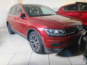 Volkswagen Tiguan 2016 Red