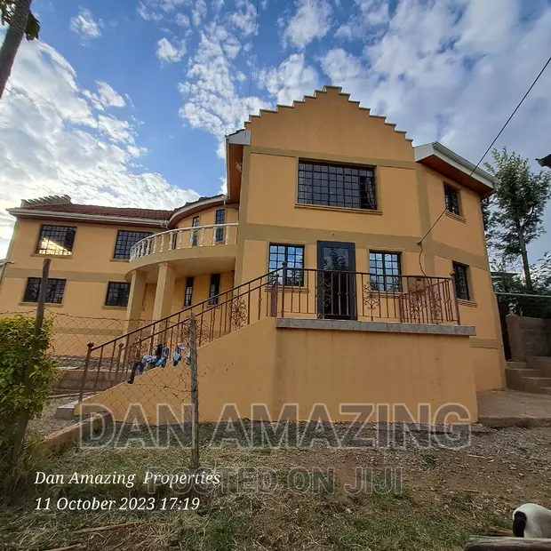 5bdrm Maisonette in Rimpa for sale