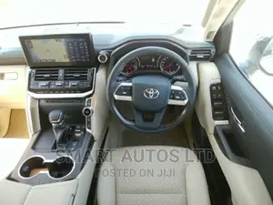 New Toyota Land Cruiser 2022 Pearl