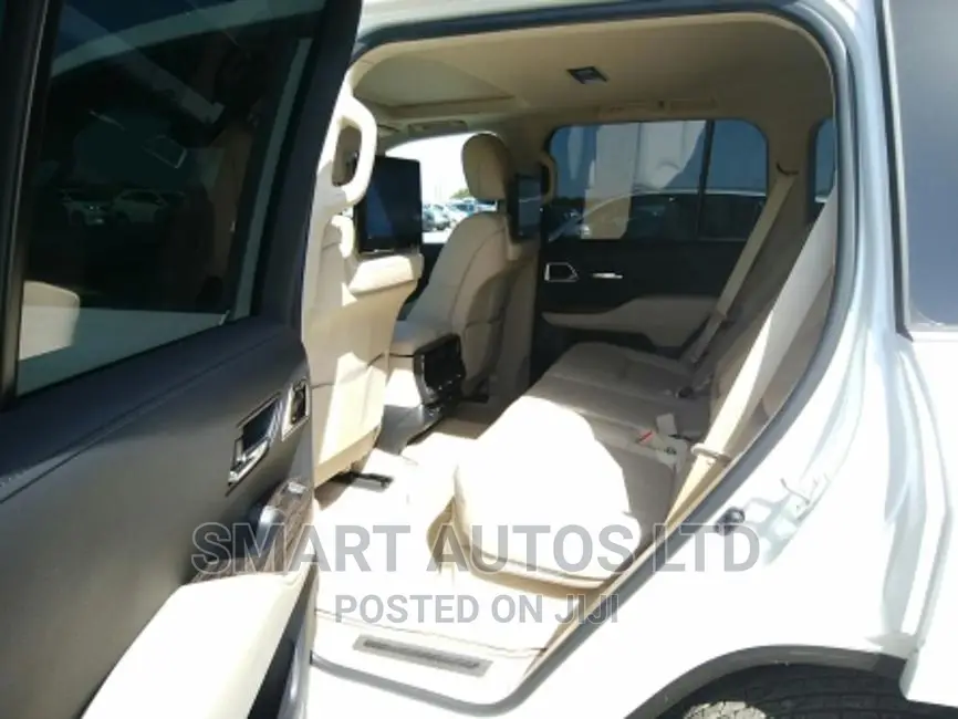 New Toyota Land Cruiser 2022 Pearl