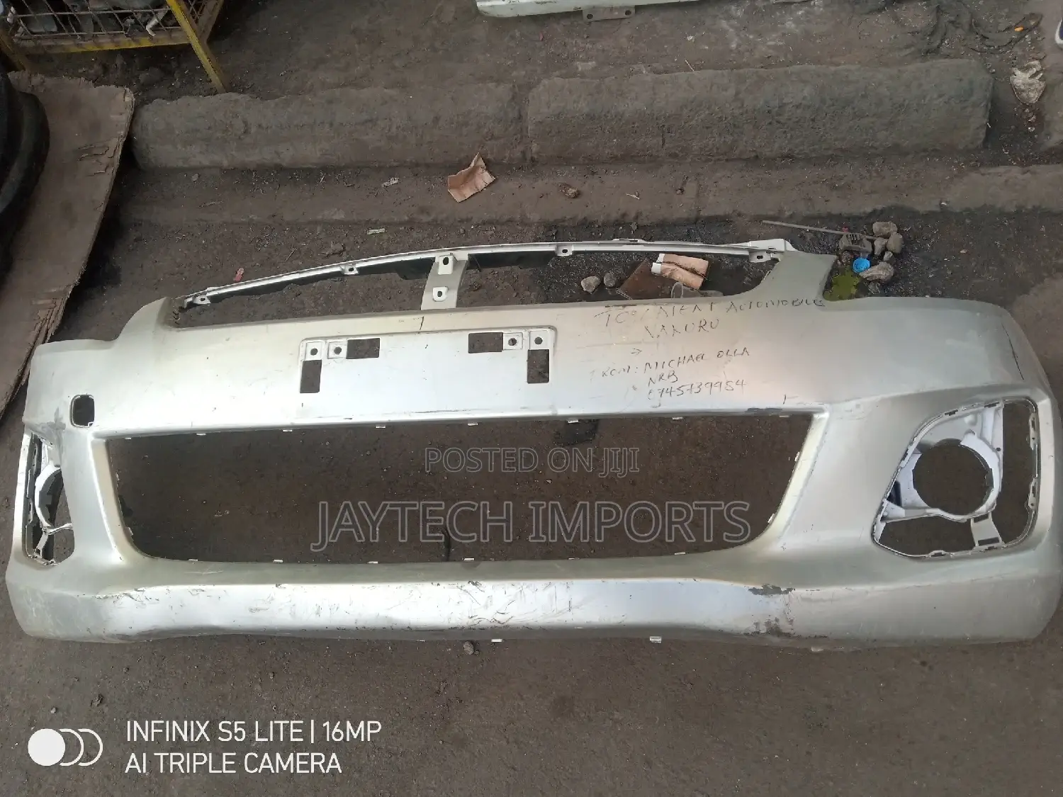 Suzuki Swift 2015 Frontbumper