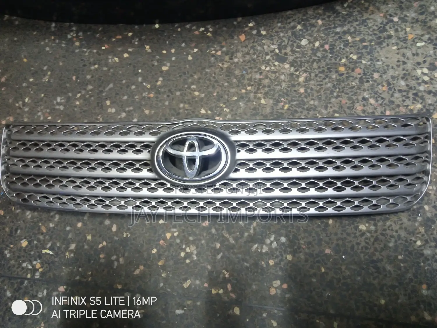 Toyota Succeed Grilles