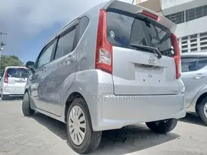 Daihatsu Move 2016 Silver