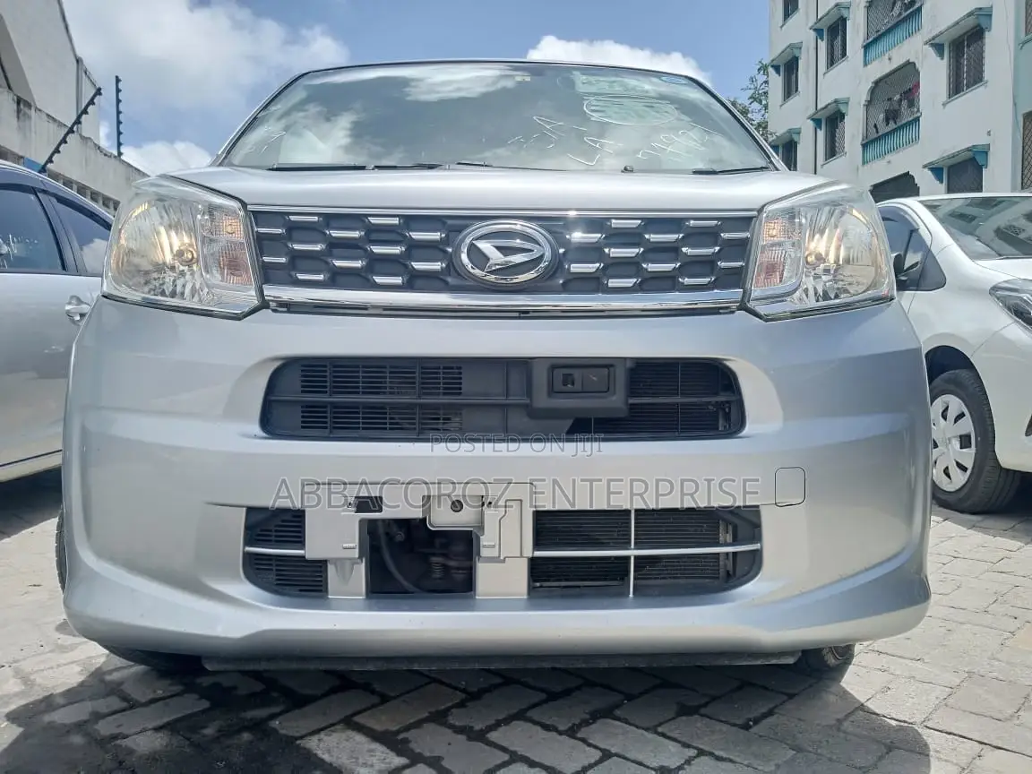 Daihatsu Move 2016 Silver