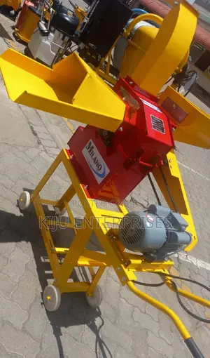 Feed Chopper-Chuff Cutter Available