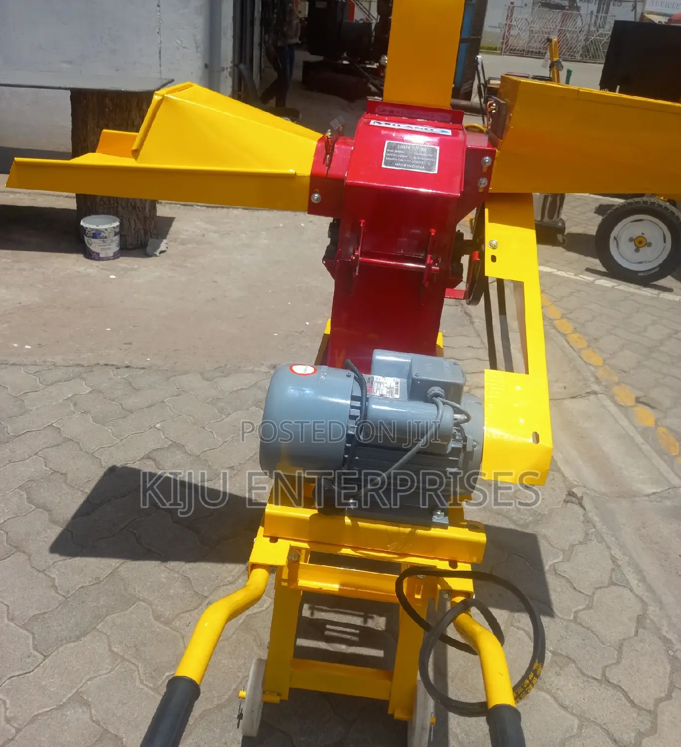 Feed Chopper-Chuff Cutter Available
